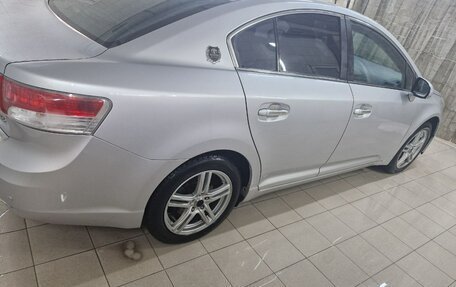Toyota Avensis III рестайлинг, 2009 год, 1 100 000 рублей, 3 фотография
