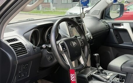 Toyota Land Cruiser Prado 150 рестайлинг 2, 2012 год, 2 800 000 рублей, 6 фотография
