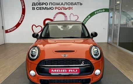 MINI Hatch, 2019 год, 2 980 000 рублей, 2 фотография