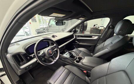 Porsche Cayenne III, 2023 год, 14 500 000 рублей, 14 фотография