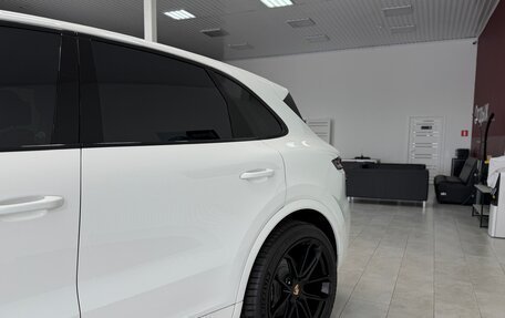 Porsche Cayenne III, 2023 год, 14 500 000 рублей, 12 фотография