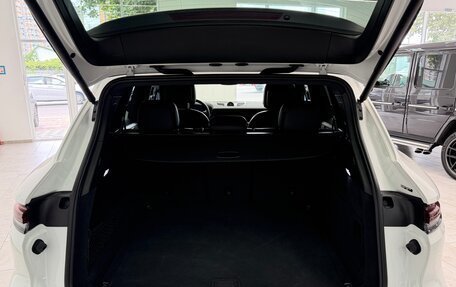 Porsche Cayenne III, 2023 год, 14 500 000 рублей, 34 фотография