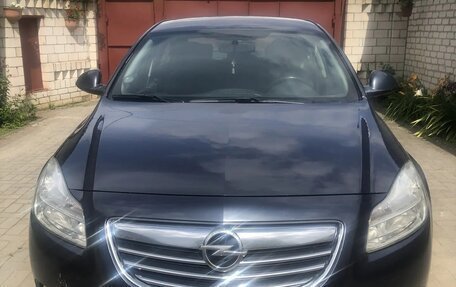Opel Insignia II рестайлинг, 2010 год, 1 000 000 рублей, 2 фотография