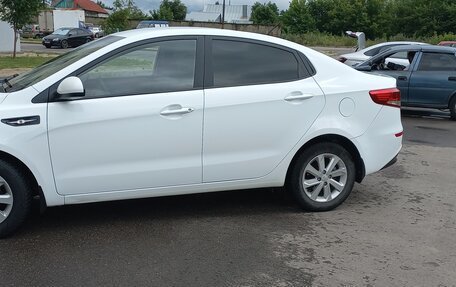 KIA Rio III рестайлинг, 2016 год, 900 000 рублей, 5 фотография