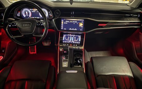 Audi A6, 2018 год, 3 690 000 рублей, 11 фотография