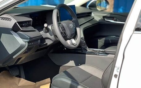 Toyota Camry, 2026 год, 3 550 000 рублей, 11 фотография