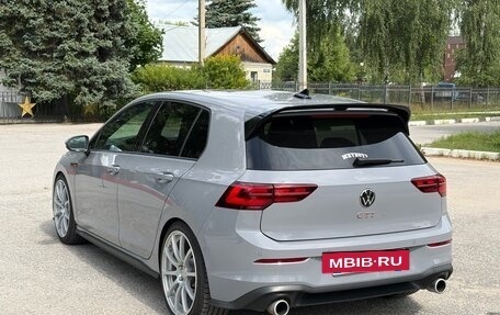 Volkswagen Golf GTI, 2022 год, 4 500 000 рублей, 8 фотография