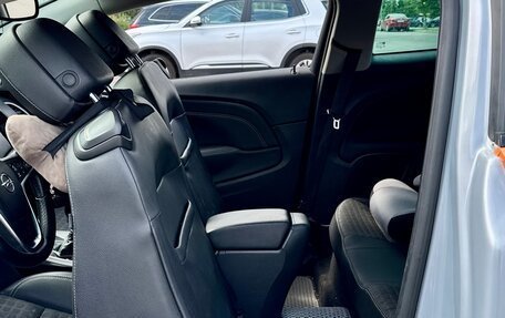 Opel Astra J, 2012 год, 730 000 рублей, 24 фотография