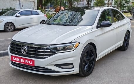 Volkswagen Jetta VII, 2020 год, 1 750 000 рублей, 2 фотография