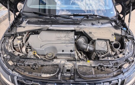 Land Rover Range Rover Evoque II, 2021 год, 4 400 000 рублей, 14 фотография