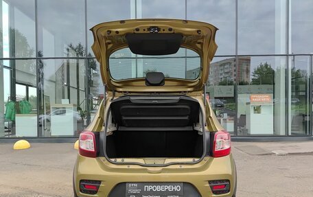 Renault Sandero II рестайлинг, 2016 год, 860 000 рублей, 12 фотография