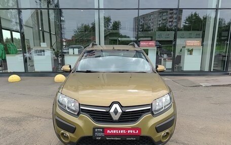 Renault Sandero II рестайлинг, 2016 год, 860 000 рублей, 2 фотография