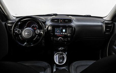KIA Soul II рестайлинг, 2017 год, 1 400 000 рублей, 18 фотография
