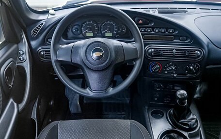 Chevrolet Niva I рестайлинг, 2018 год, 855 000 рублей, 7 фотография
