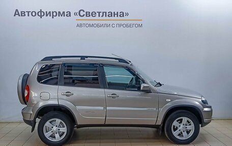 Chevrolet Niva I рестайлинг, 2018 год, 855 000 рублей, 4 фотография