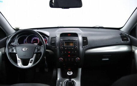 KIA Sorento II рестайлинг, 2011 год, 950 000 рублей, 12 фотография