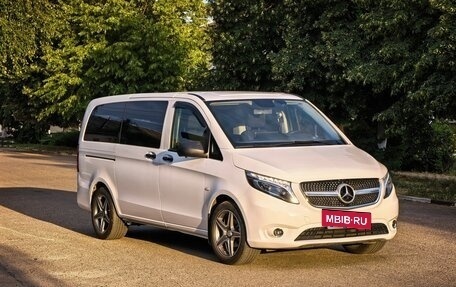 Mercedes-Benz Vito, 2016 год, 2 849 999 рублей, 3 фотография