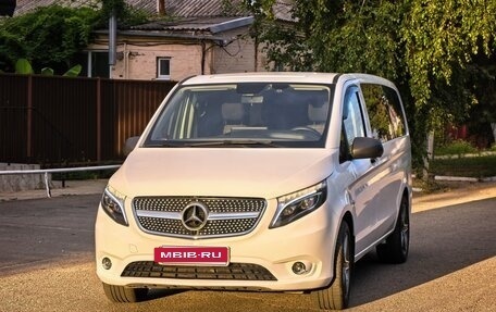 Mercedes-Benz Vito, 2016 год, 2 849 999 рублей, 2 фотография