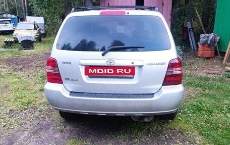 Toyota Highlander III, 2001 год, 888 000 рублей, 3 фотография