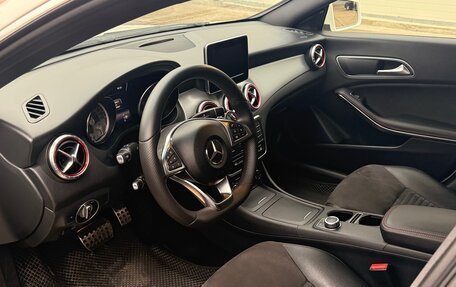 Mercedes-Benz CLA, 2015 год, 1 750 000 рублей, 10 фотография