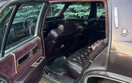 Cadillac Fleetwood I, 1985 год, 1 000 000 рублей, 14 фотография