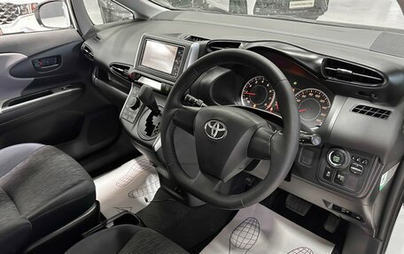 Toyota Wish II, 2009 год, 1 347 000 рублей, 10 фотография
