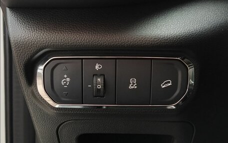 Haval Jolion, 2023 год, 1 829 000 рублей, 9 фотография