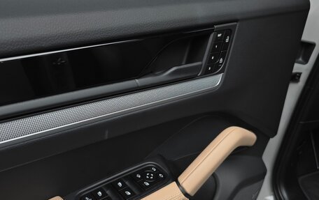 Porsche Cayenne III, 2026 год, 15 900 000 рублей, 32 фотография