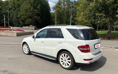 Mercedes-Benz M-Класс, 2010 год, 2 200 000 рублей, 3 фотография
