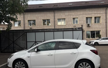 Opel Astra J, 2012 год, 780 000 рублей, 4 фотография