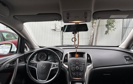 Opel Astra J, 2012 год, 780 000 рублей, 8 фотография