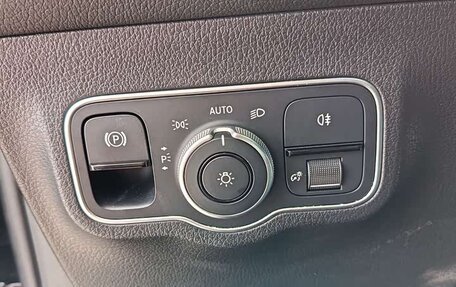 Mercedes-Benz GLB, 2022 год, 1 850 999 рублей, 11 фотография