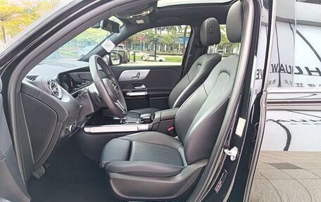 Mercedes-Benz GLB, 2022 год, 1 850 999 рублей, 7 фотография