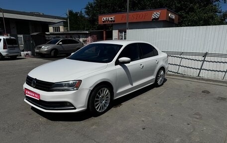 Volkswagen Jetta VI, 2010 год, 900 000 рублей, 1 фотография