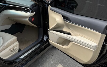 Toyota Camry, 2020 год, 2 450 000 рублей, 11 фотография