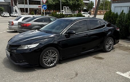 Toyota Camry, 2020 год, 2 450 000 рублей, 6 фотография