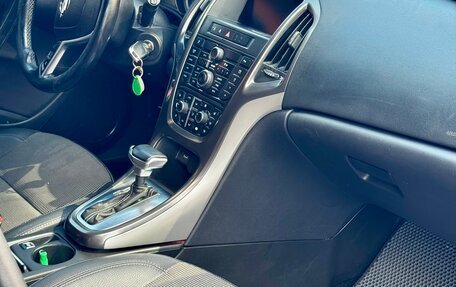 Opel Astra J, 2011 год, 635 000 рублей, 12 фотография