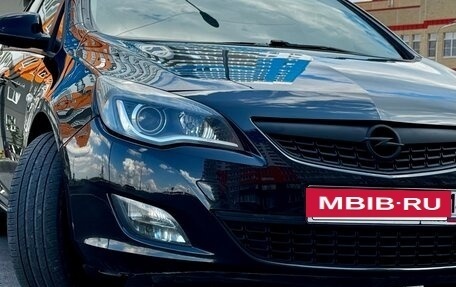 Opel Astra J, 2011 год, 635 000 рублей, 19 фотография