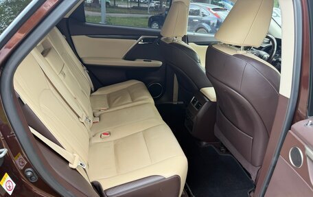 Lexus RX IV рестайлинг, 2016 год, 4 200 000 рублей, 14 фотография