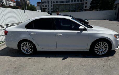 Volkswagen Jetta VI, 2010 год, 900 000 рублей, 5 фотография