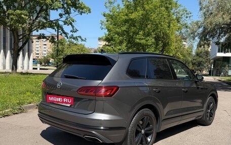 Volkswagen Touareg III, 2020 год, 4 900 000 рублей, 6 фотография