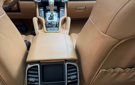 Porsche Cayenne III, 2011 год, 2 545 000 рублей, 11 фотография