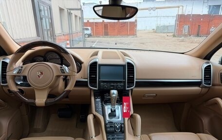 Porsche Cayenne III, 2011 год, 2 545 000 рублей, 10 фотография