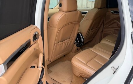 Porsche Cayenne III, 2011 год, 2 545 000 рублей, 13 фотография