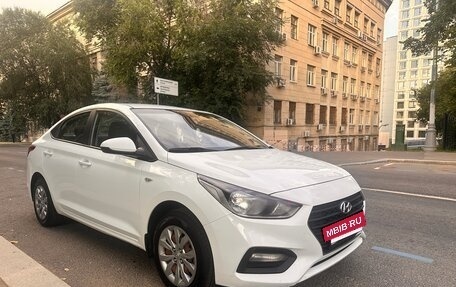 Hyundai Solaris II рестайлинг, 2019 год, 980 000 рублей, 2 фотография