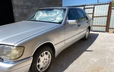 Mercedes-Benz S-Класс, 1995 год, 900 000 рублей, 2 фотография