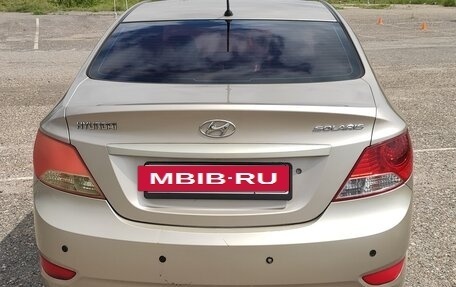 Hyundai Solaris II рестайлинг, 2011 год, 480 000 рублей, 6 фотография