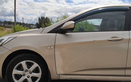 Hyundai Solaris II рестайлинг, 2011 год, 480 000 рублей, 8 фотография