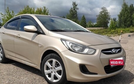 Hyundai Solaris II рестайлинг, 2011 год, 480 000 рублей, 5 фотография