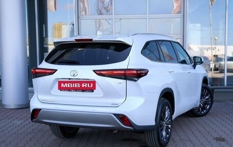Toyota Highlander, 2026 год, 5 499 000 рублей, 3 фотография